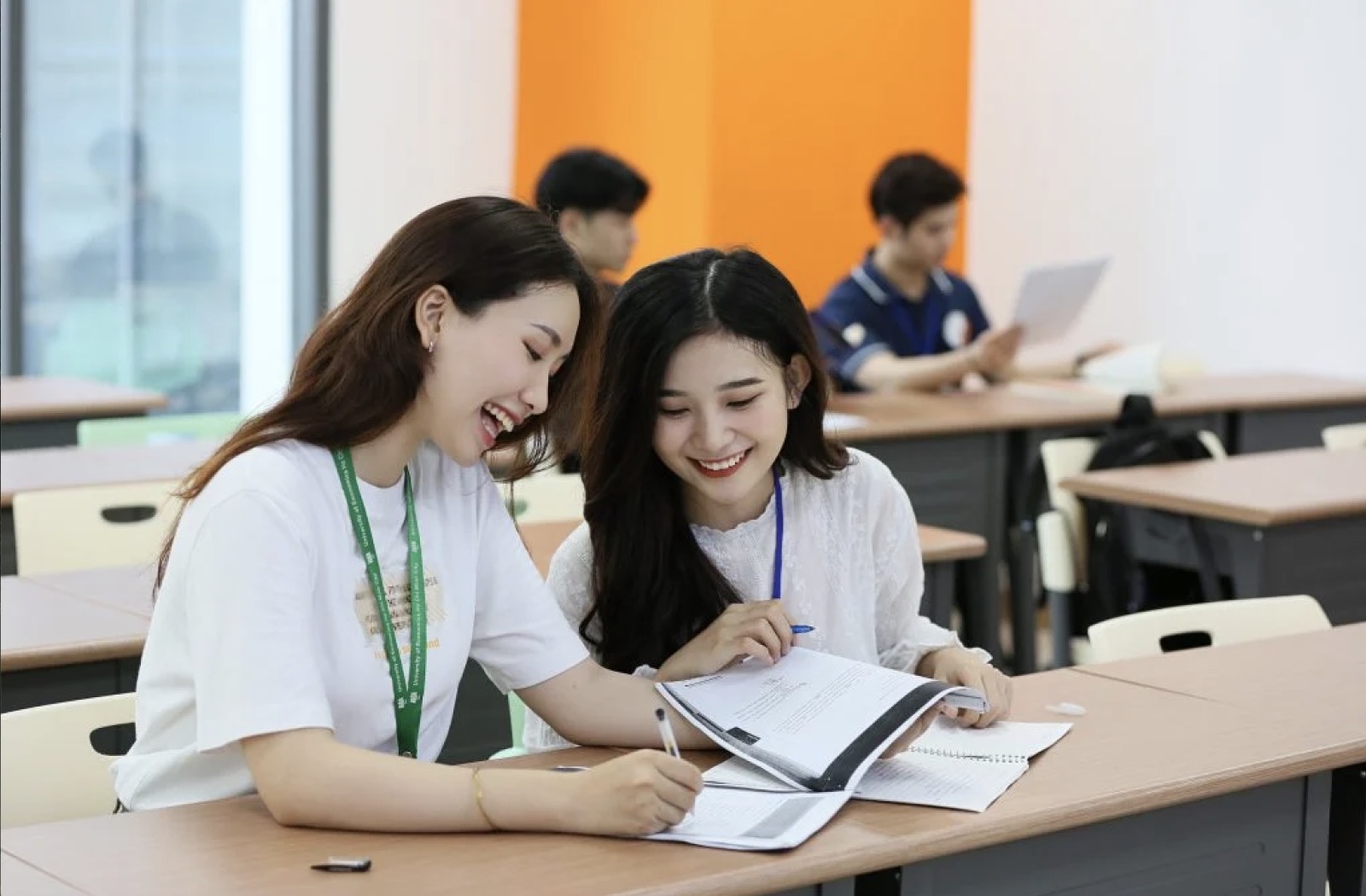 Điều kiện để xét tuyển đại học từ xa ngành Công nghệ thông tin là gì?